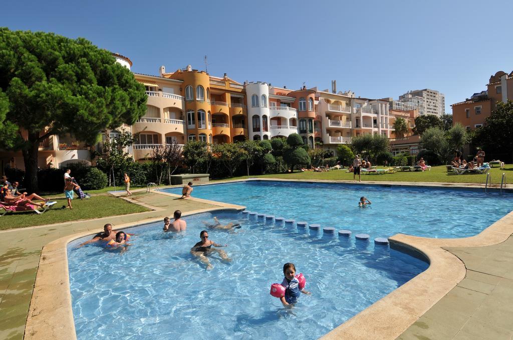 Bertur Gran Reserva Comte Empuries Empuriabrava Bagian luar foto