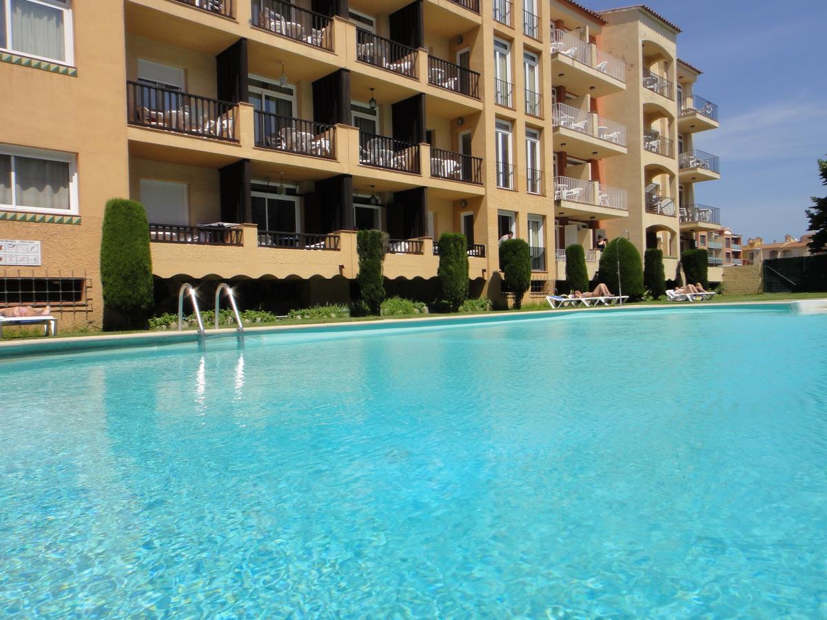 Bertur Gran Reserva Comte Empuries Empuriabrava Bagian luar foto