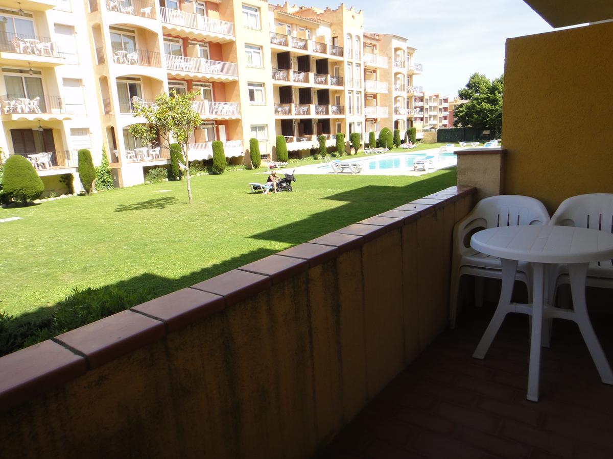 Bertur Gran Reserva Comte Empuries Empuriabrava Bagian luar foto
